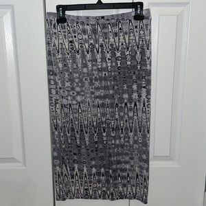 Great BodyCon Skirt!! 😎